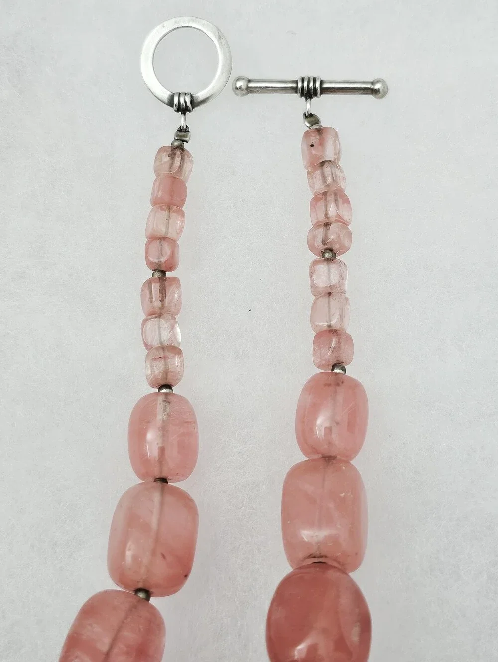 Silpada Sterling Silver Cherry Quartz Chunk Bead Hammered Pendant Necklace N1188